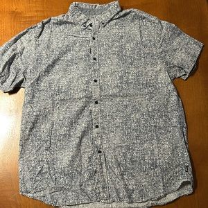 Men’s Button down short sleeve